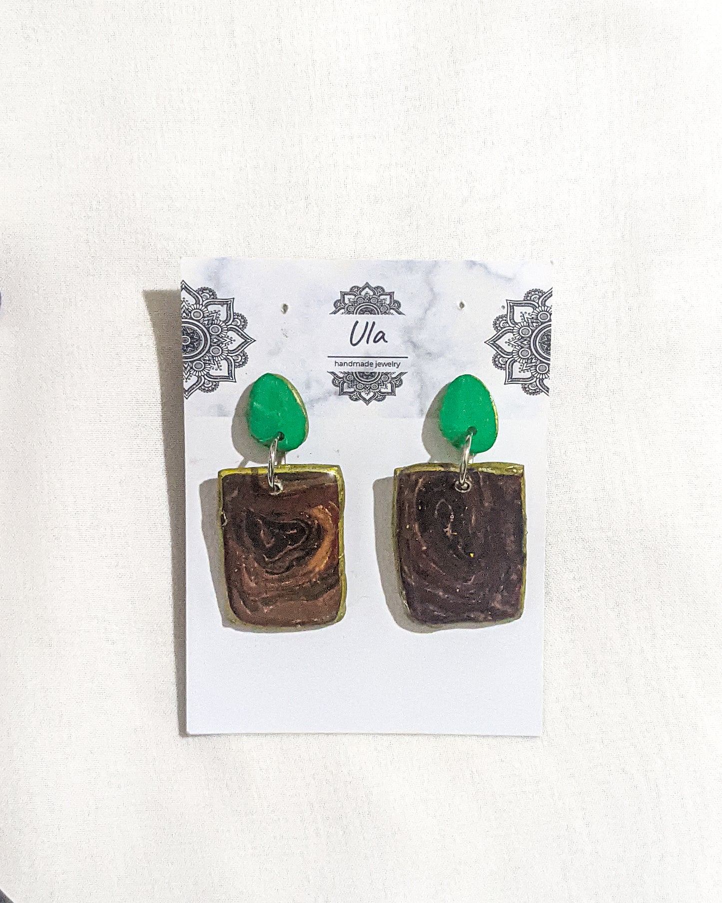 Naomi Dangle Earrings
