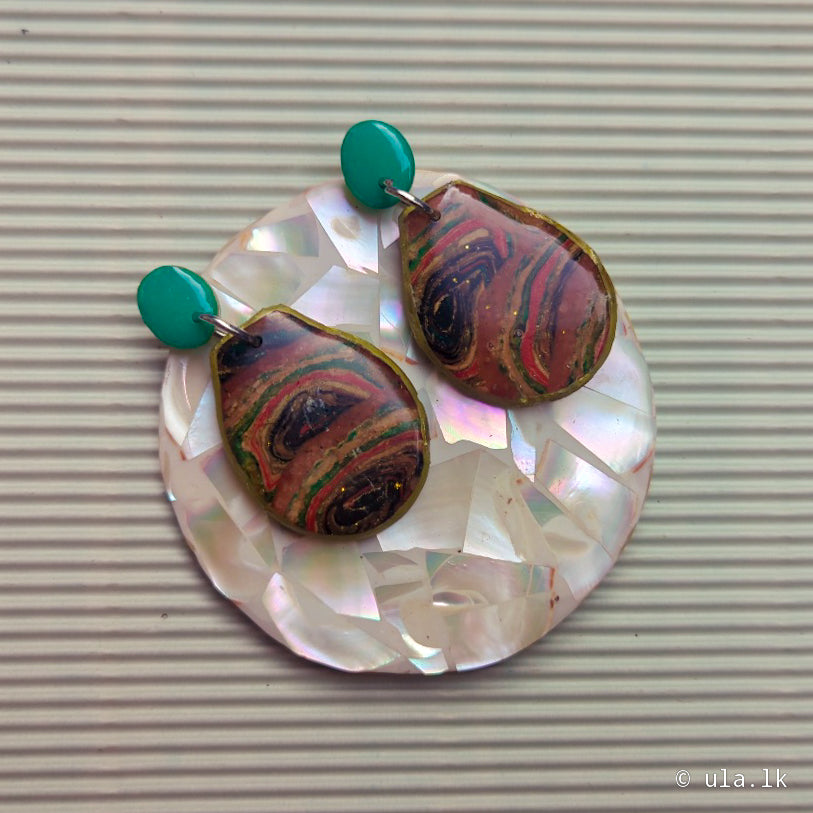 Nia Dangle Earrings