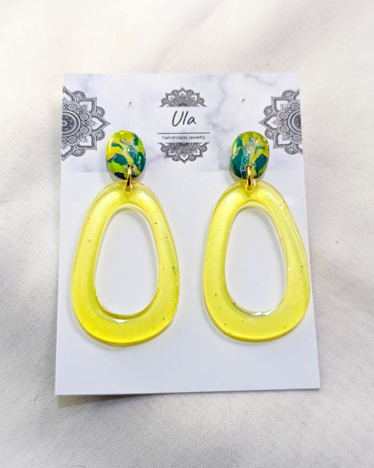 Daria Dangle Earrings