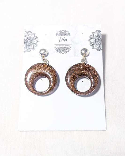 Victoria Dangle Earrings Brown