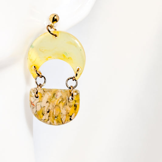 Laila Dangle Earrings Lemon